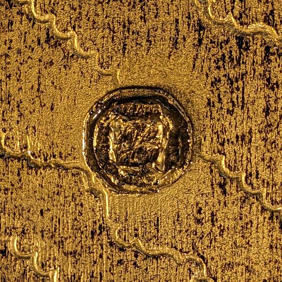 9" x 11" Vintage Italian Florentine Gold Gilt Decorative Wooden Serving Tray - Picture 4 of 10